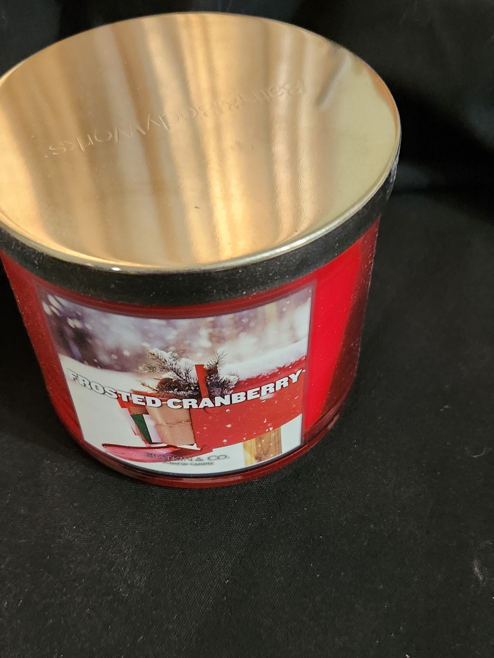 Frosted Cranberry Red Scented Candle - Unknown Brand
